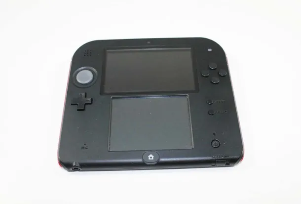 Nintendo 3DS 2DS System - RED