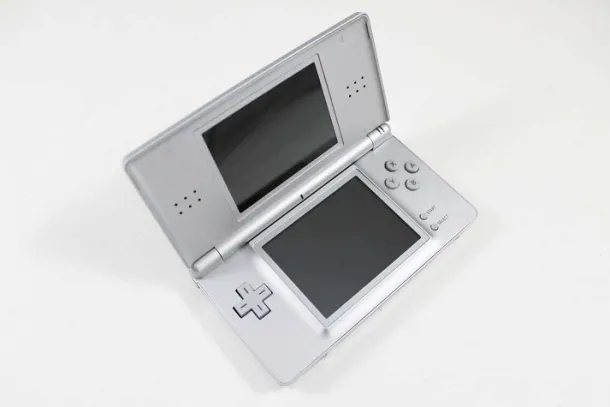 Nintendo DS Lite Metallic Silver System - Discounted