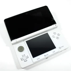 Nintendo 3DS System - Pure White - Discounted