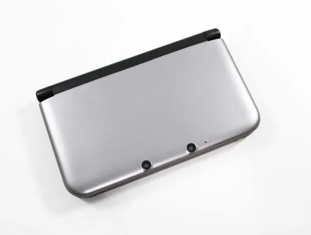 Nintendo 3DS XL Silver (PAL) European System - Discounted