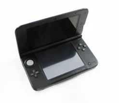 Nintendo 3DS XL Silver (PAL) European System - Discounted