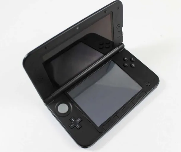 Nintendo 3DS XL Super Smash Bros Blue Special Edition System - Discounted