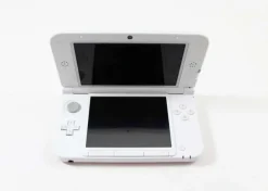 Nintendo 3Ds XL System - Pink & White