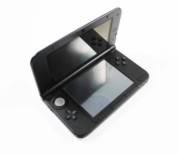 Nintendo 3DS XL System Mario & Luigi Limited Edition - Discounted