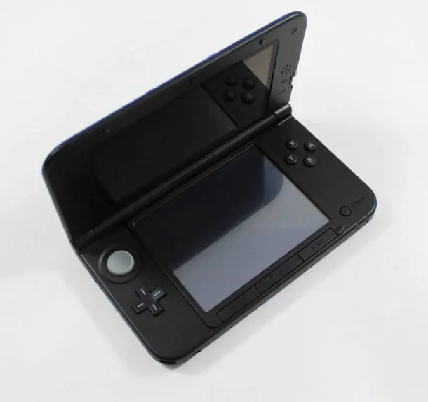 Nintendo 3DS XL System- Persona Q Edition - Discounted