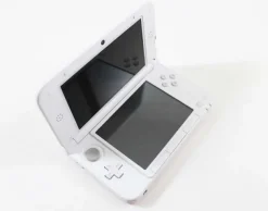 Nintendo 3DS XL System Pink/White - Discounted