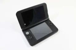 Nintendo 3DS XL System Red/Black - Discounted