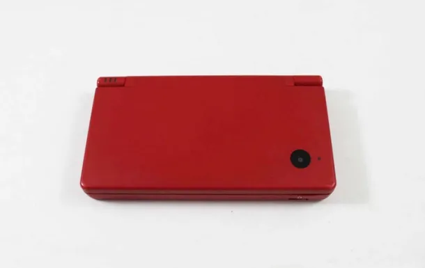 Nintendo DSi System - Red