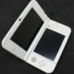 Nintendo New 3DS XL - Pearl White System - Discounted