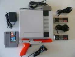 Original NES Nintendo Console System w/ Gun, Games