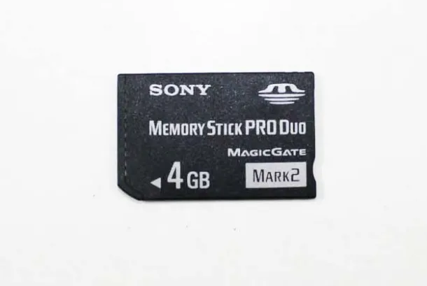 PSP Sony Memory Card 4 GB
