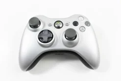 XBOX 360 Silver Limited Edition Wireless Controller