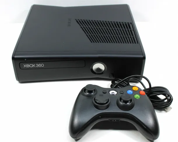 Xbox 360 Slim 250GB System